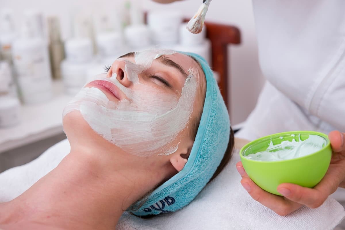 HIFU Non-Surgical Face Lift