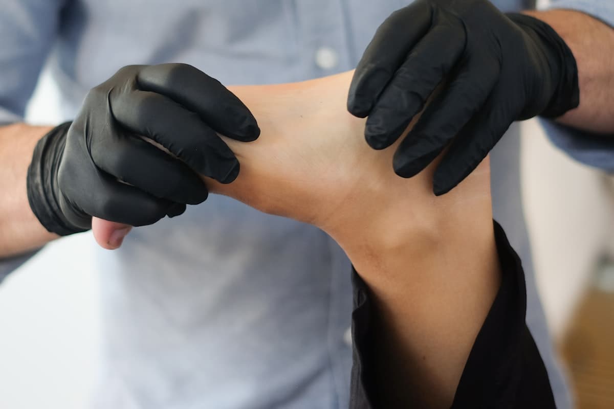 New Client Foot Health Exam & Med-Charting